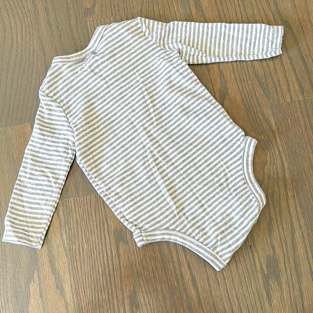 BabyGap 4-Piece Baby Whale Outfit Set 6-9M